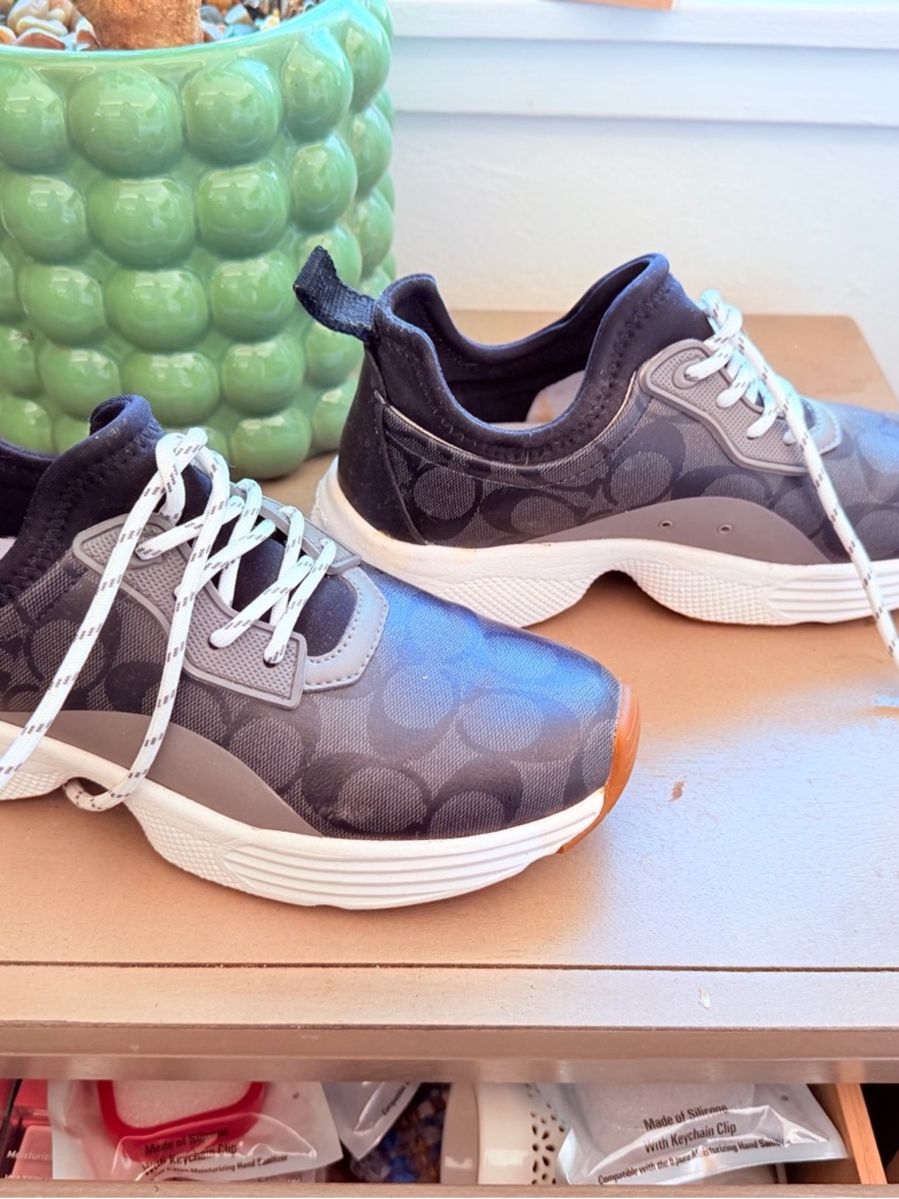 Coach Signature Sneakers Size 8 | Gray Logo Lace-Up Shoes - Picture 3 of 3